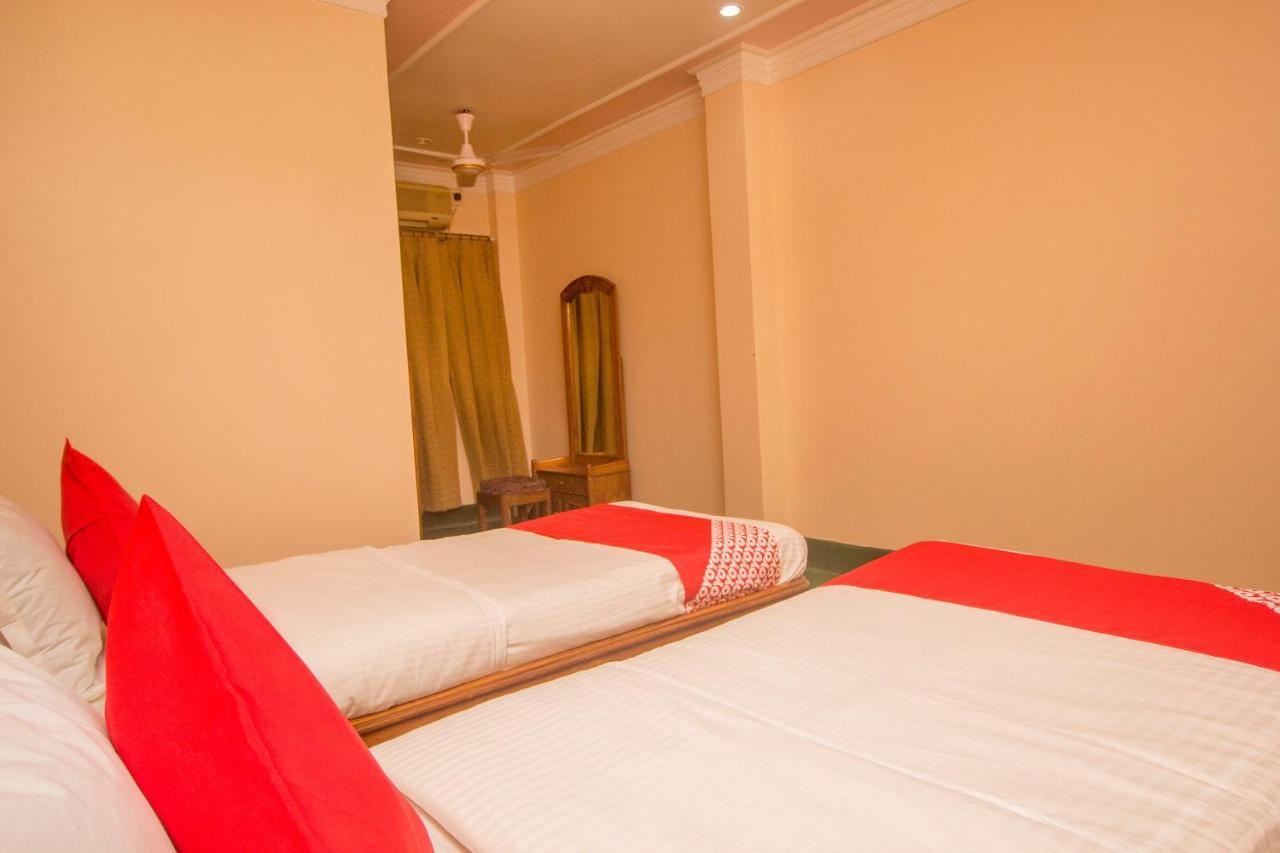 Oyo 48133 Hotel Payel Māldah Εξωτερικό φωτογραφία