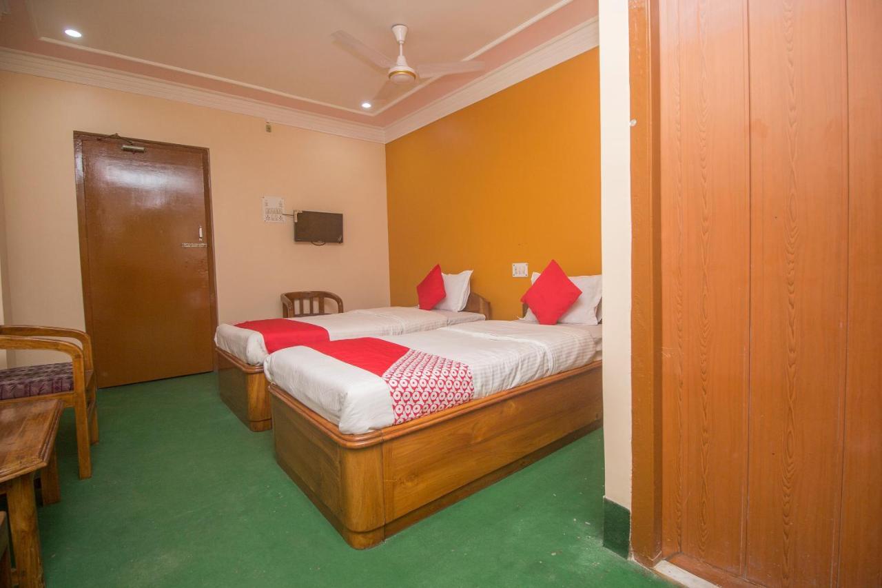 Oyo 48133 Hotel Payel Māldah Εξωτερικό φωτογραφία