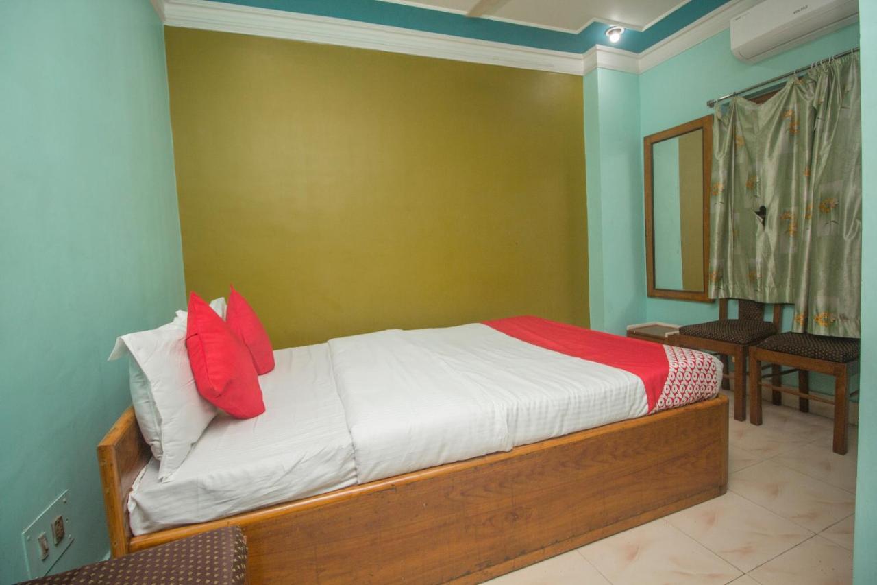 Oyo 48133 Hotel Payel Māldah Εξωτερικό φωτογραφία