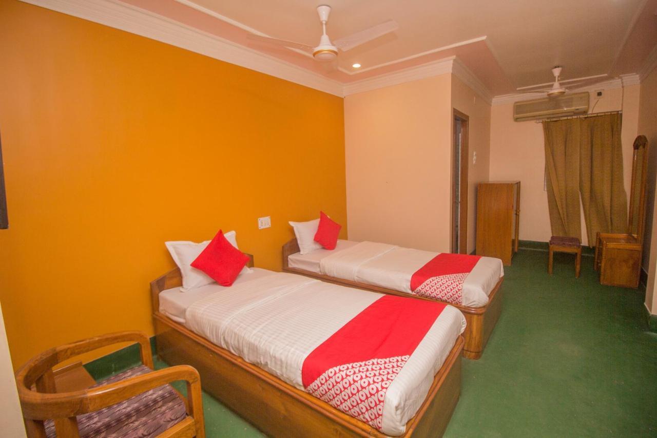 Oyo 48133 Hotel Payel Māldah Εξωτερικό φωτογραφία